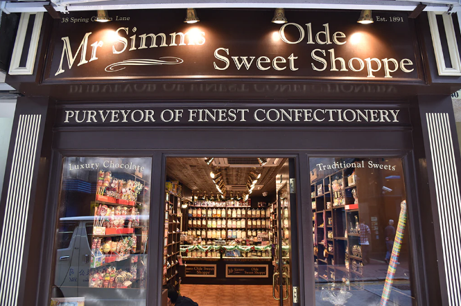 Mr Simms Olde Sweet Shoppe Logo