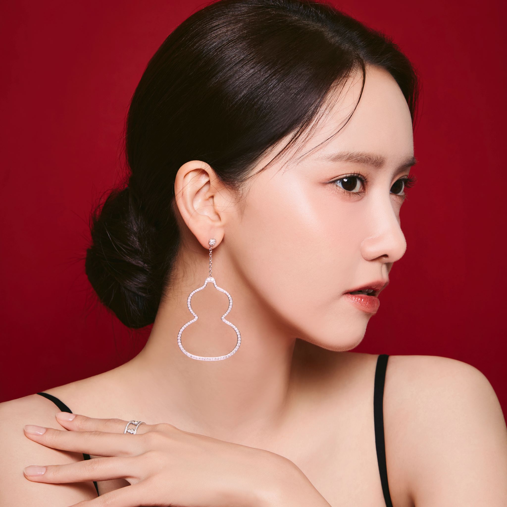Spoo-Design | Crystal flower earrings with long chains, zirconia wedding  jewelry! | 925 silver earrings