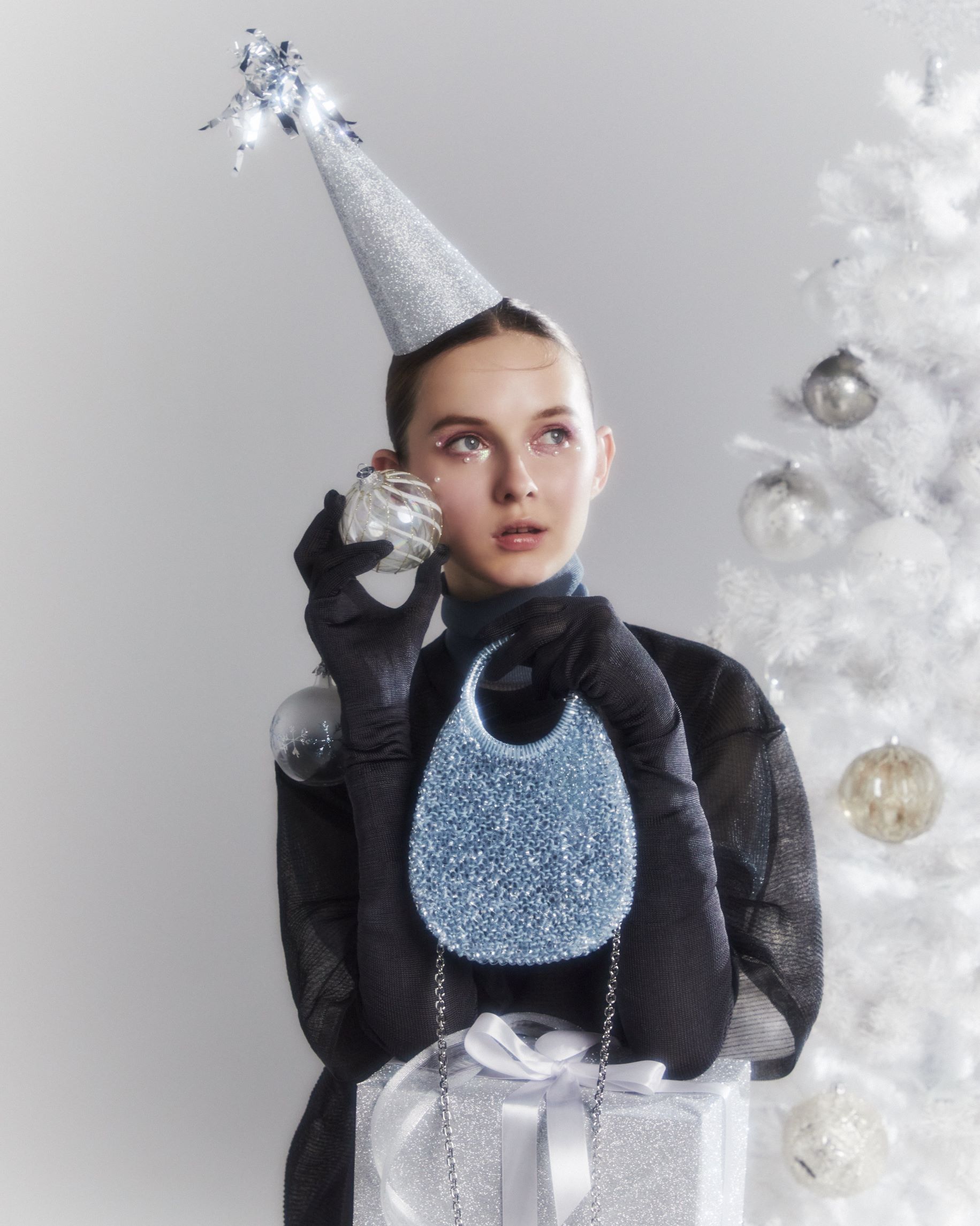 ANTEPRIMA/WIREBAG FW23 Holiday Gift Guide