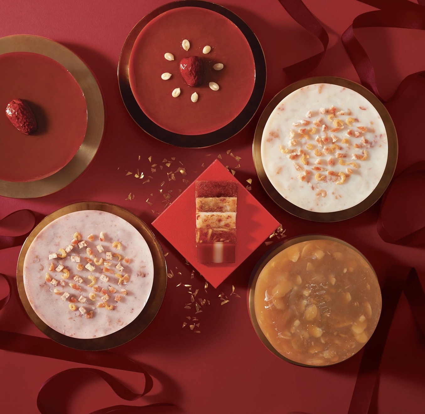 Exquisite Lunar New Year pudding curation