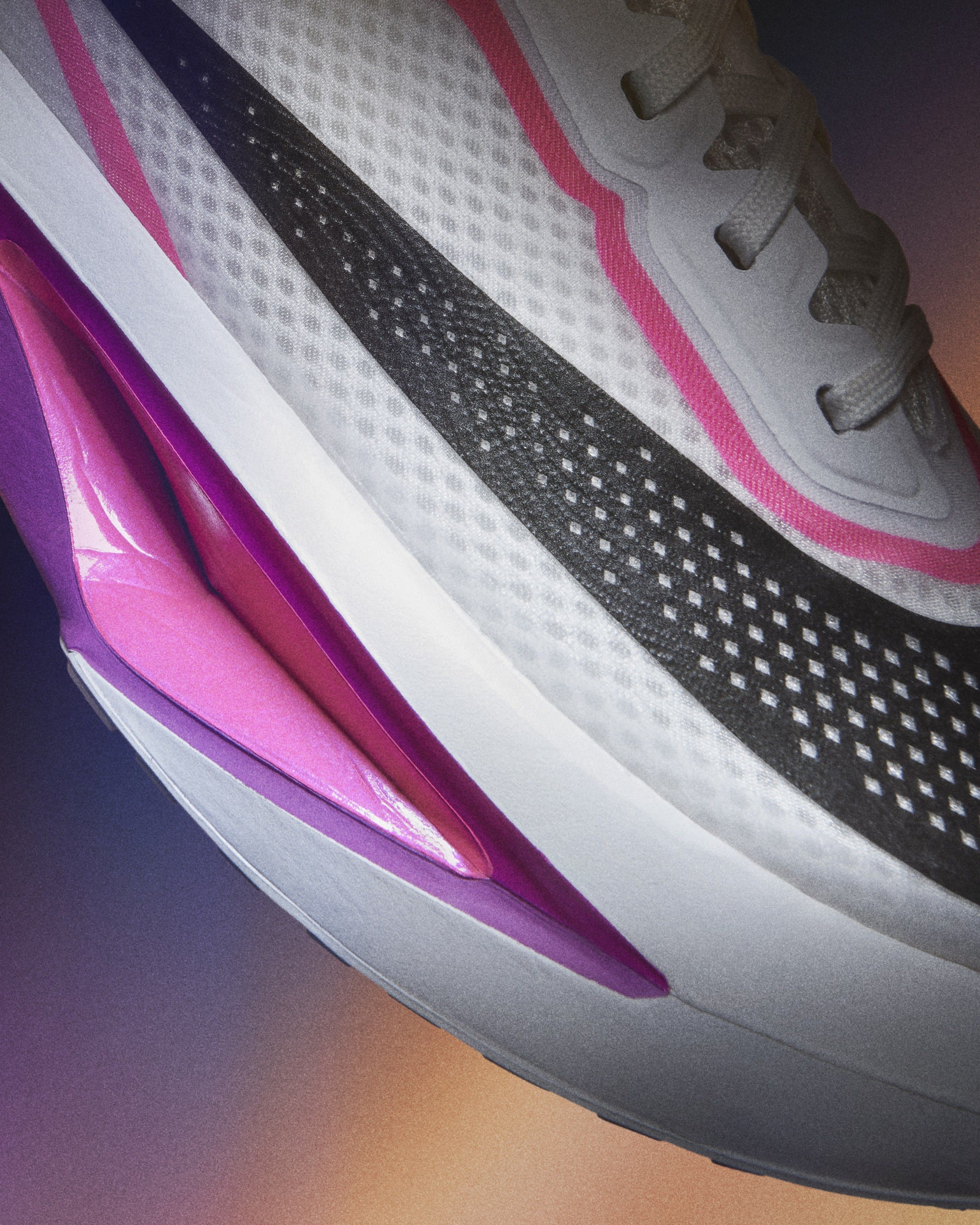 NIKE ZOOM FLY 6 煥新設計：為日常訓練與比賽而生