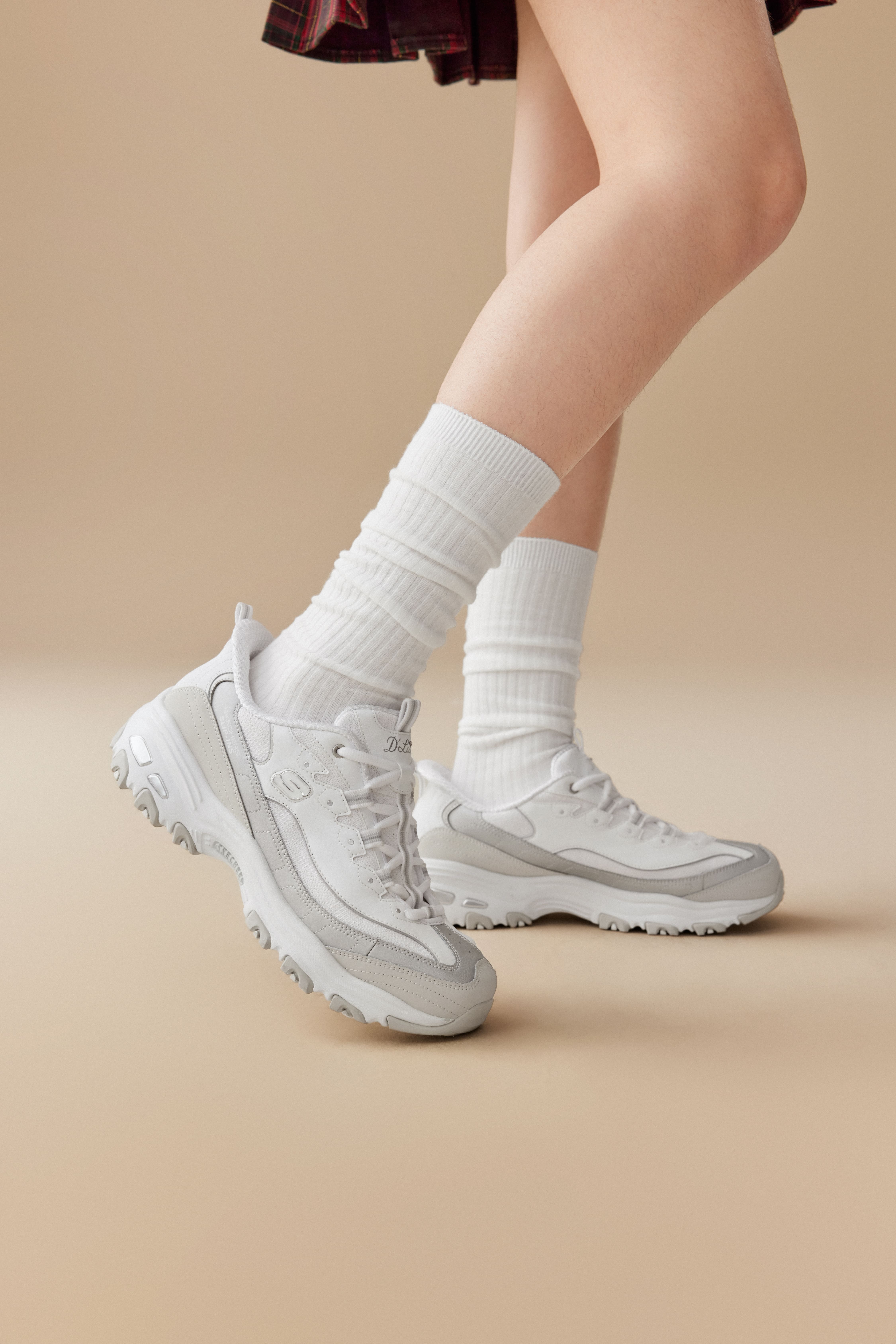 SKECHERS Hands Free Slip-ins®家族再添新成员