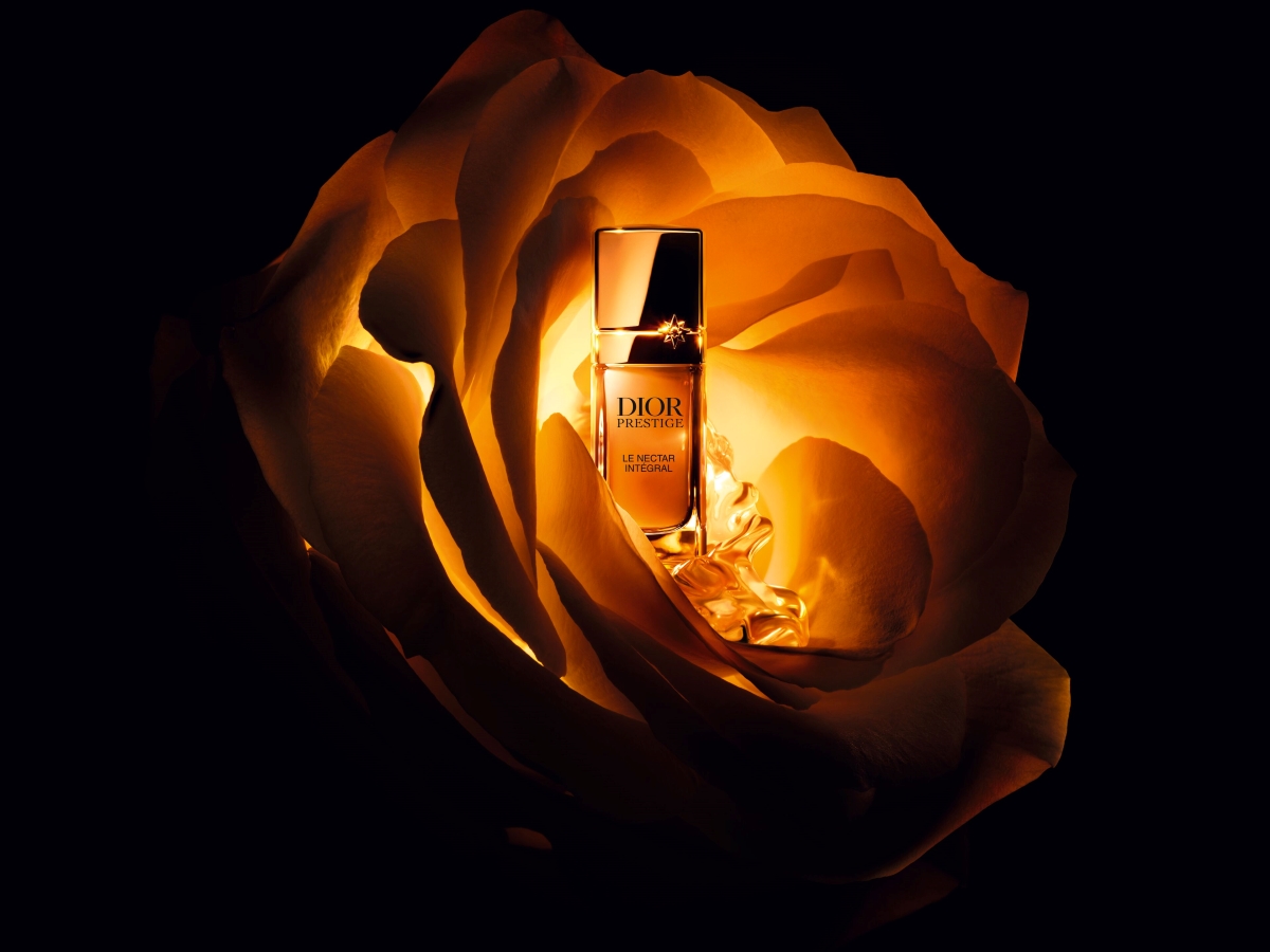 Dior Prestige 玫瑰花蜜極緻再生塑顏精華