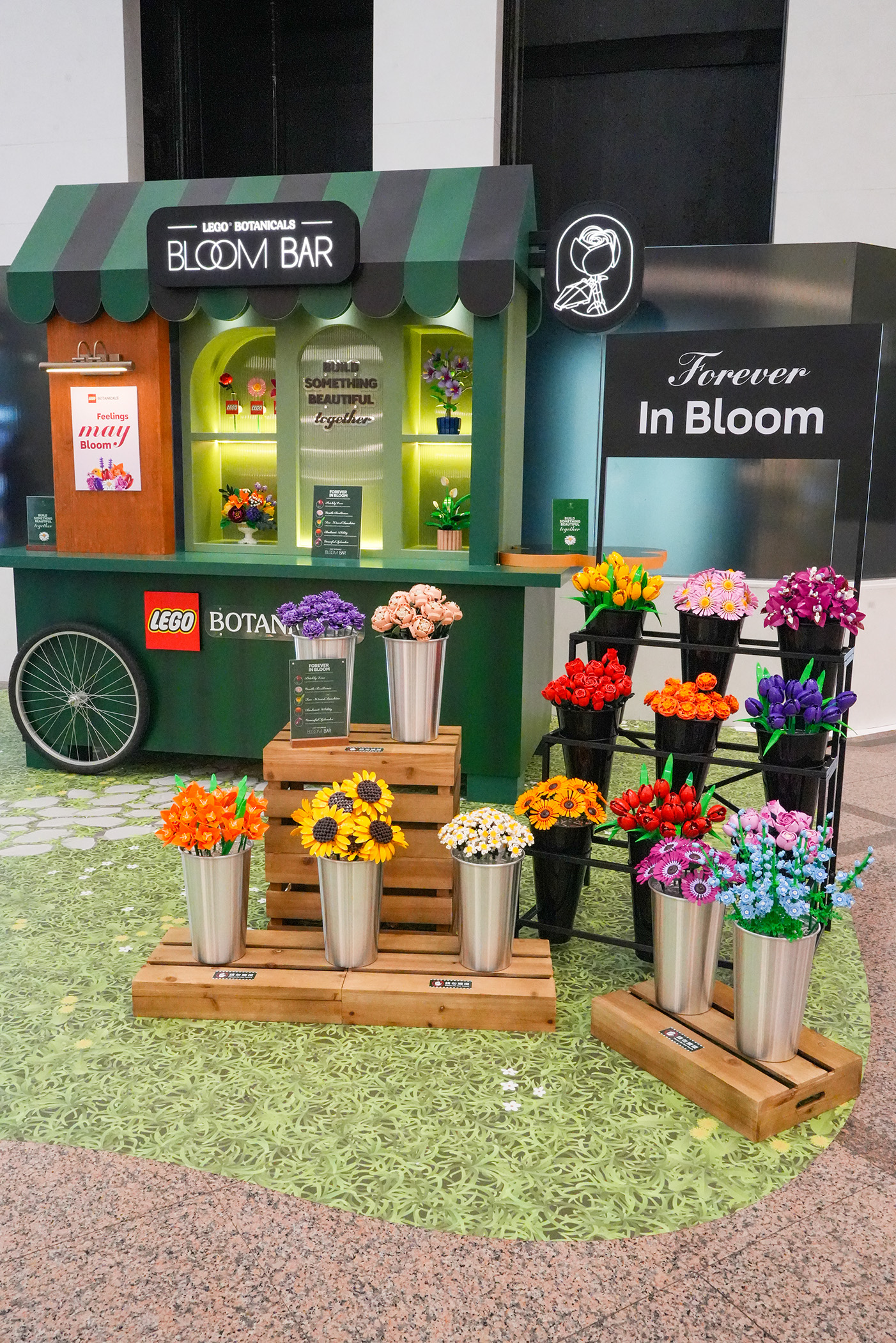 LEGO® Botanical Bloom Bar