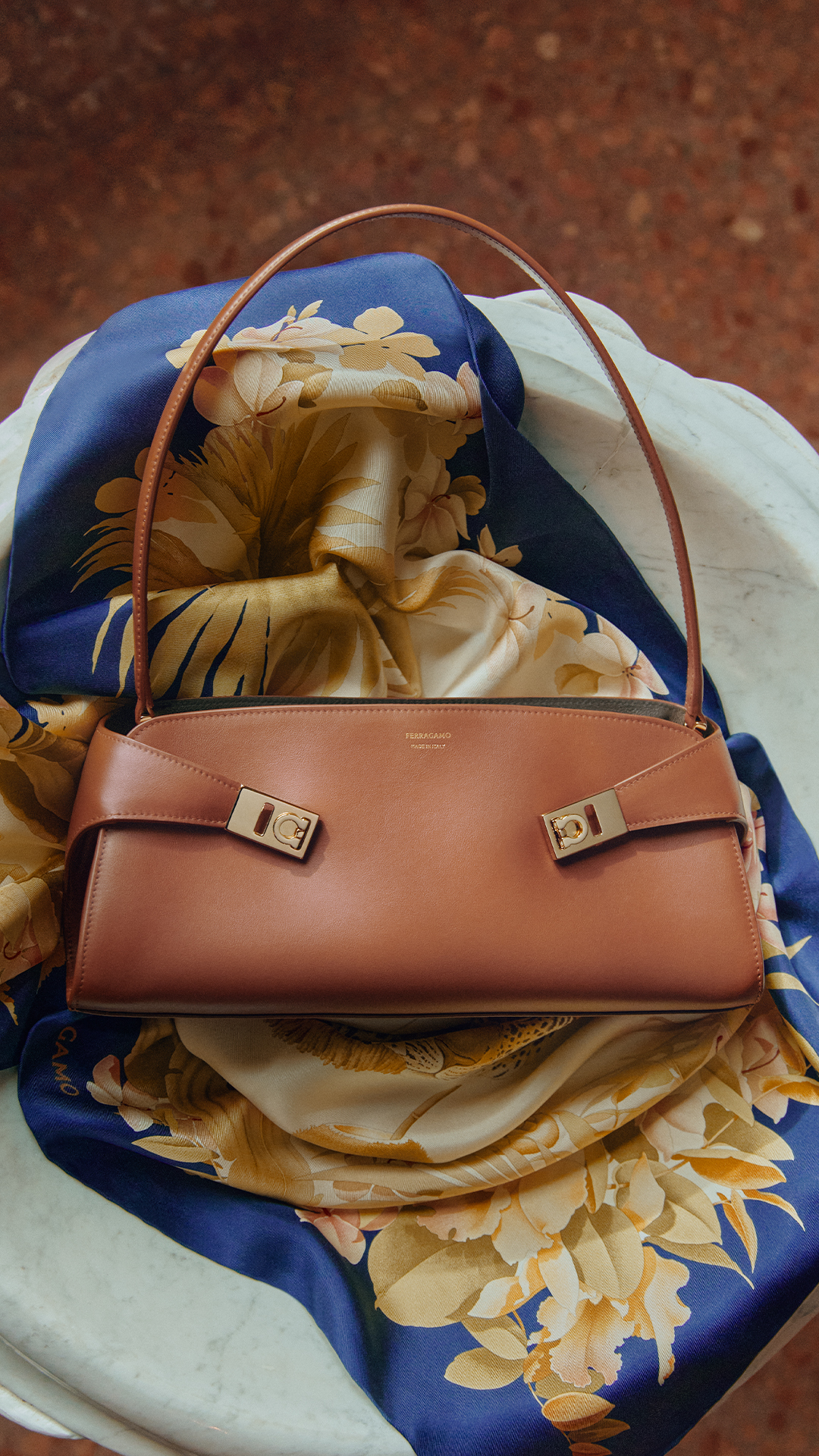 Ferragamo Pre-Fall 2026 The Ferragamo Hug Bag East-West