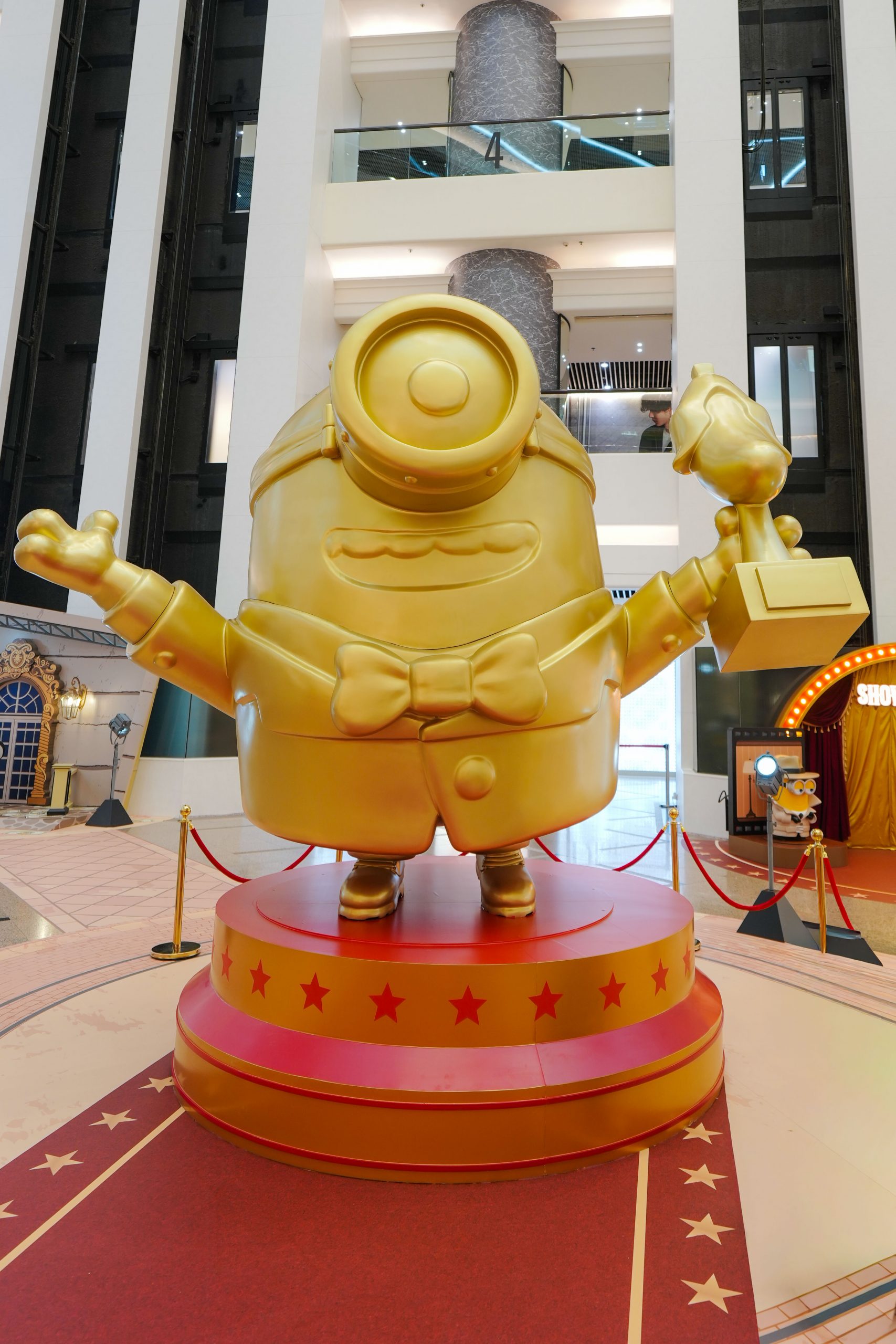 Minions & Monsters: BELLO! HOLLYWOOD