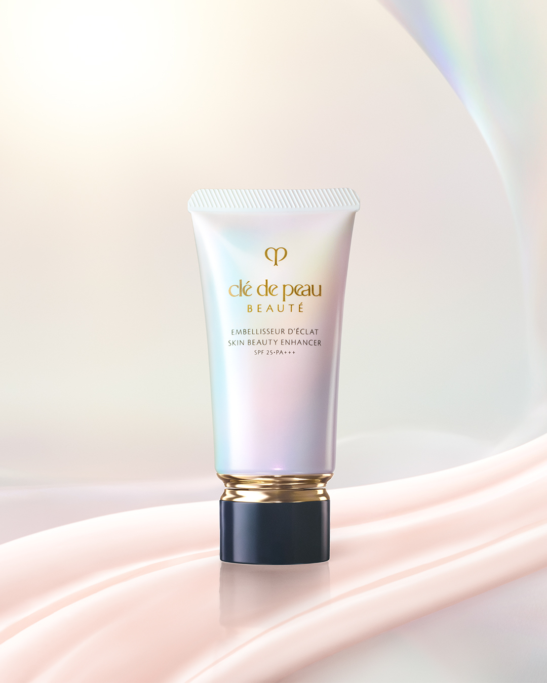 Clé de Peau Beauté introduces the new Skin Beauty Enhancer
